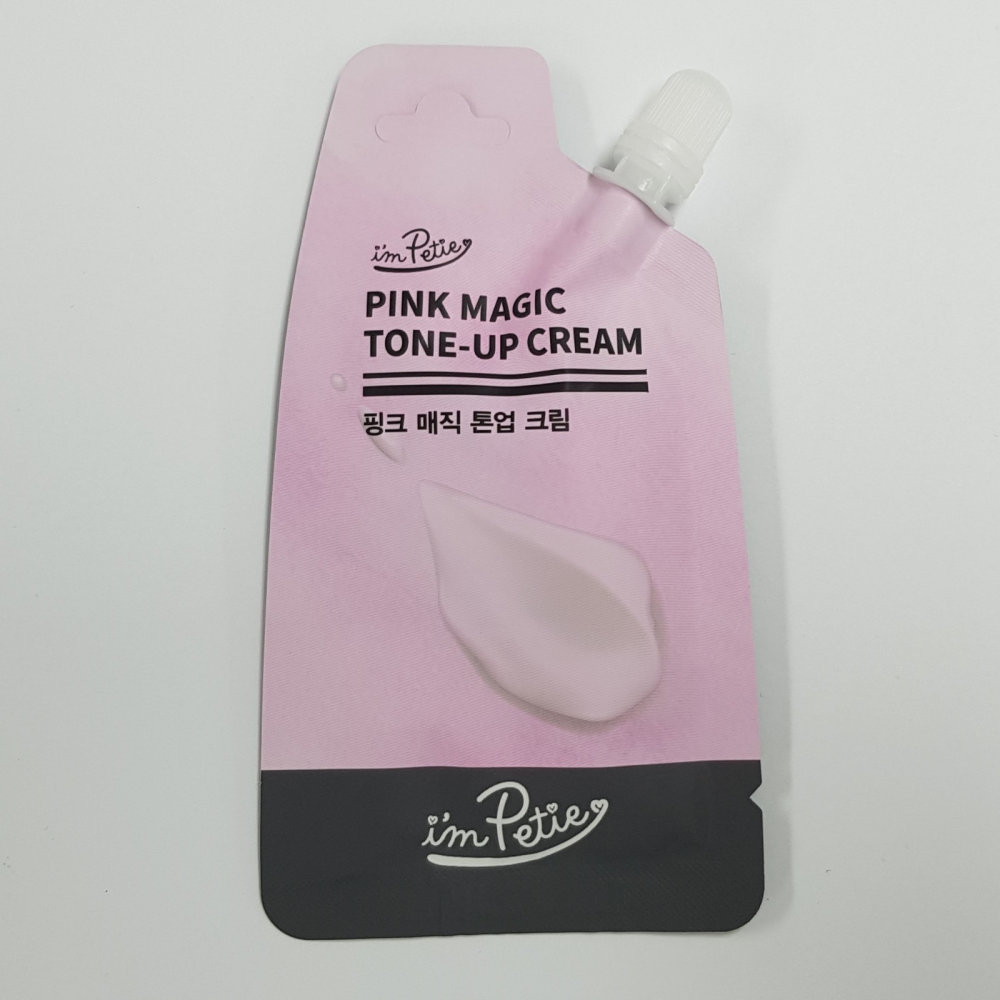 Tone up. I'M petie крем для лица тонизирующий Pink Magic Tone-up Cream, 15 г. Крем для лица Ginsu Magic Tone up. Giinsu Magic Tone up Green Cream. Magical Tones.